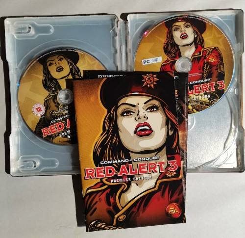 HUGE PC GAMES Lot !!