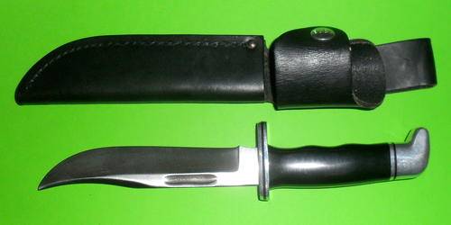 Buck 119 U.S.A. Hunting Knife with Original Pouch