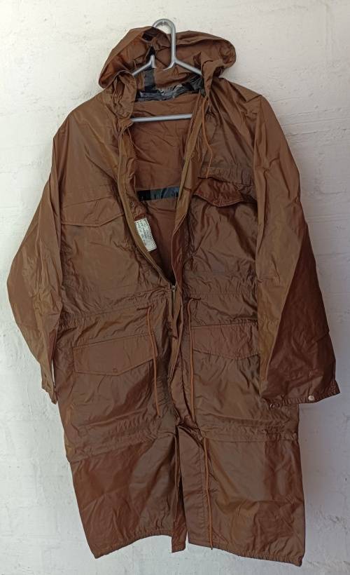 SADF Raincoat - 1977 - medium - made by Durban Clothing Manufacturers