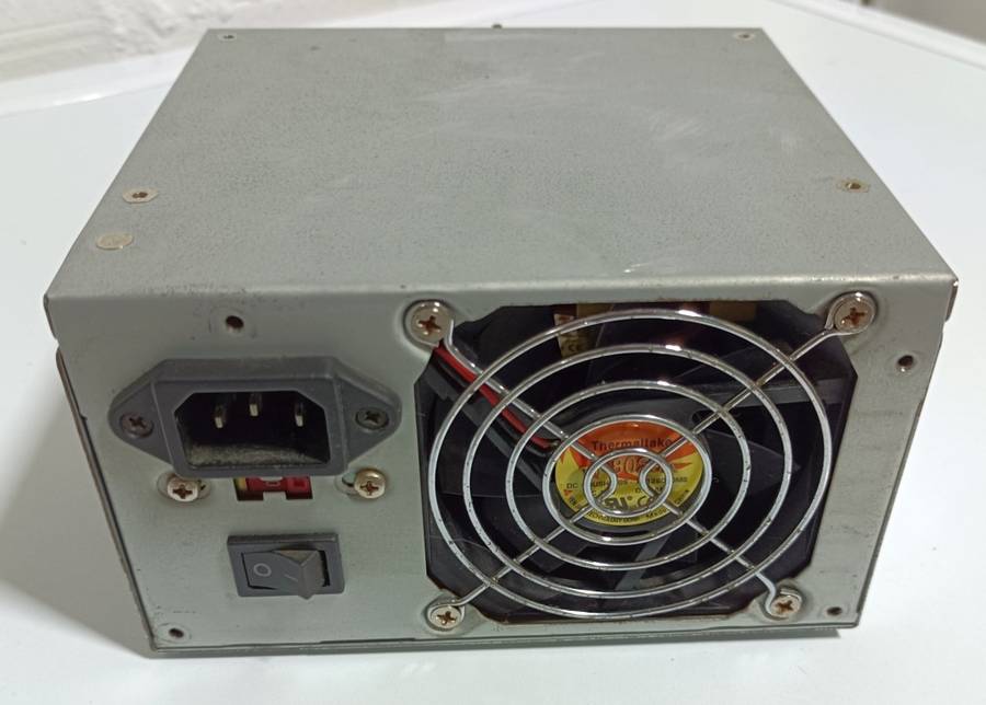 Thermaltake XP480 400watt ATX Power Supply (500watt peak)