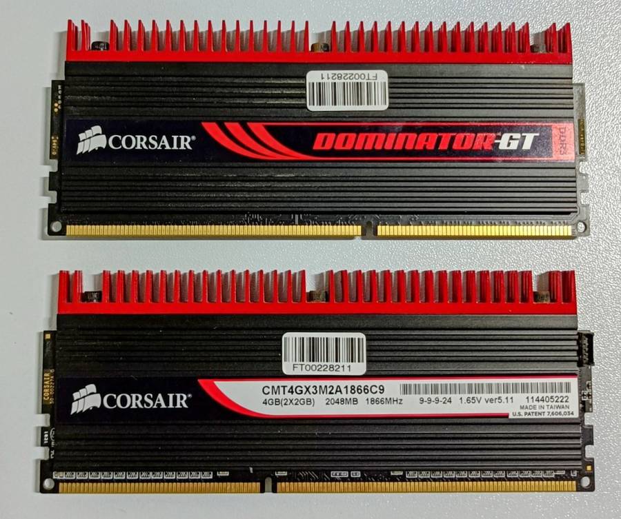 Corsair Dominator GT 4GB Kit (2GBx2) DDR3-1866 PC3-14900 Gaming RAM