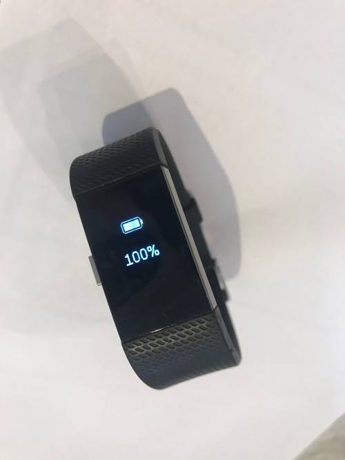 FITBIT CHARGE 2 IN BOX