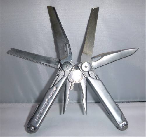 LEATHERMAN WAVE
