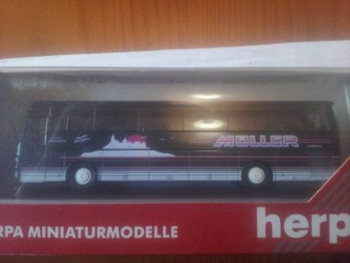 HERPA TOURBUS