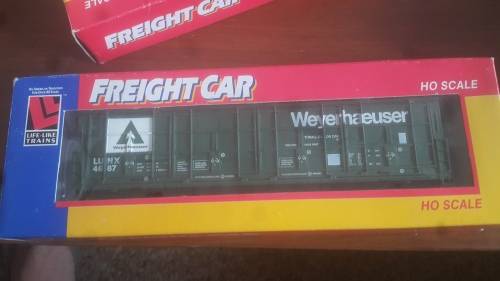 Life like HO scale rolling stock x 3 cars for sale