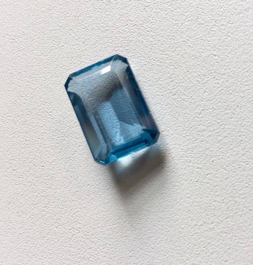 Lab created VVS 17.05 Ct Sky Blue Sapphire Emerald Cut Gem Stone