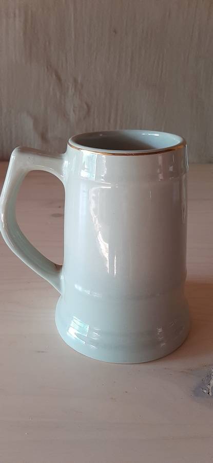 *Rhodesian Bush War* - 1971 Rhodesian Airforce New Sarum W.O's & Sergeant's Mug.