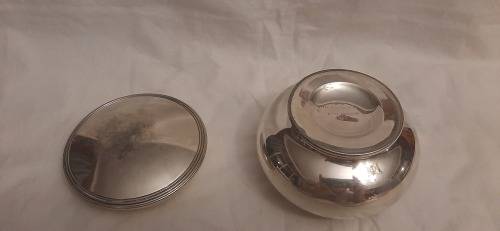 **  Early 20 Century : Derby English Silverplate E.P.N.S Tea Caddie (11 cm).**