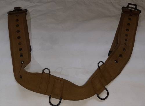 ** Rhodesian Bush War : Pre-1969 Olive Green D-Ring Suspension Web Belt (Complete).**