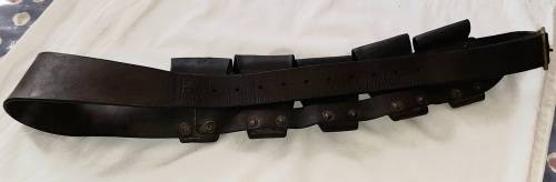** ORIGINAL- WW2  South African .303 Leather Ammunition Bandolier (Union Marked 1942).**