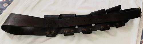 ** ORIGINAL- WW2  South African .303 Leather Ammunition Bandolier (Union Marked 1942).**