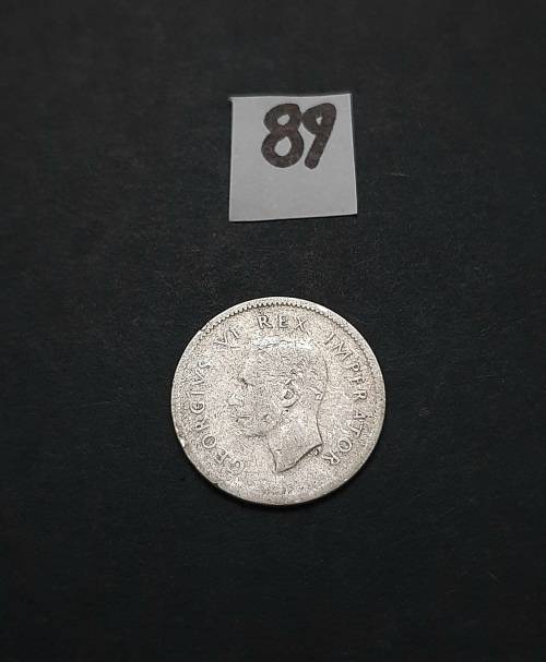 ** 1945 South Africa Silver 3 Pence Coin #89  (F).**