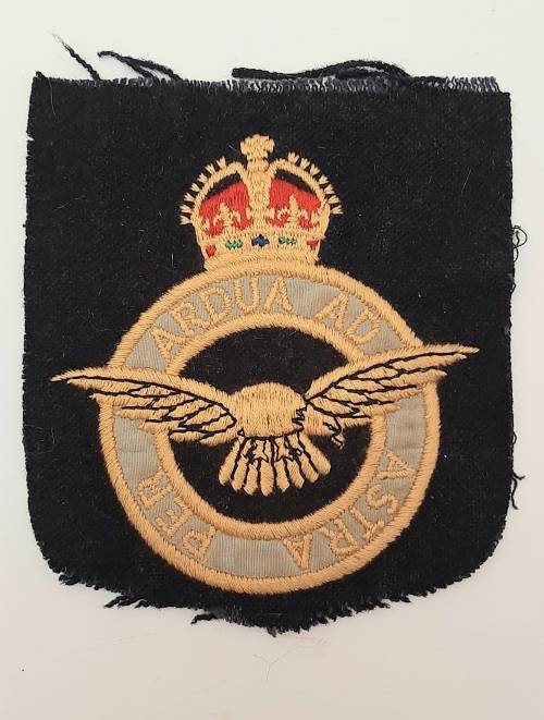 ** WW2 Royal Air Force Other Ranks` Embroidered Blazer Pocket Badge (12cm x 11cm).**