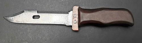 ** Border War: 1980s AK47 Bayonet SADF Troopie Conversion Knife w/ Sheath (27cm).**