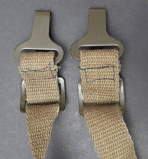**Rhodesian Bush War: Patt.69 Unissued Green Webbing Yoke/ Suspender**
