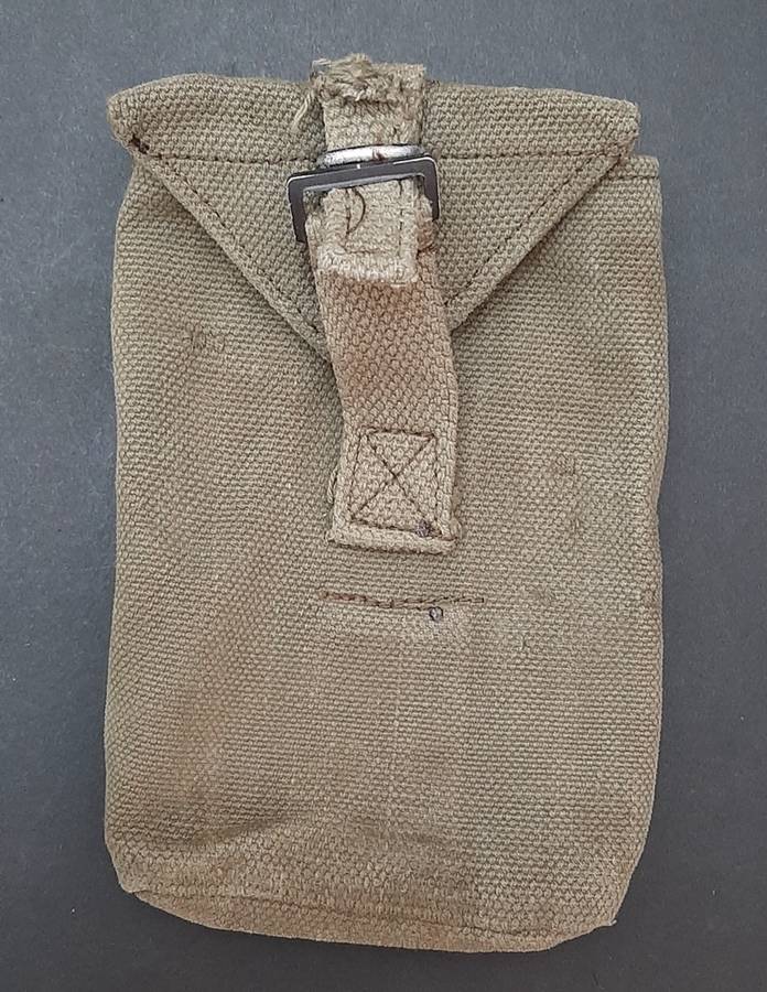 **Rhodesian Bush War: Patt.69 Rhodesian Army FN FAL Ammo Pouch (Inscribed).**