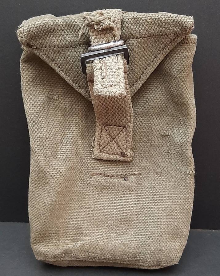 **Rhodesian Bush War: Patt.69 Rhodesian Army FN FAL Ammo Pouch (Inscribed).**