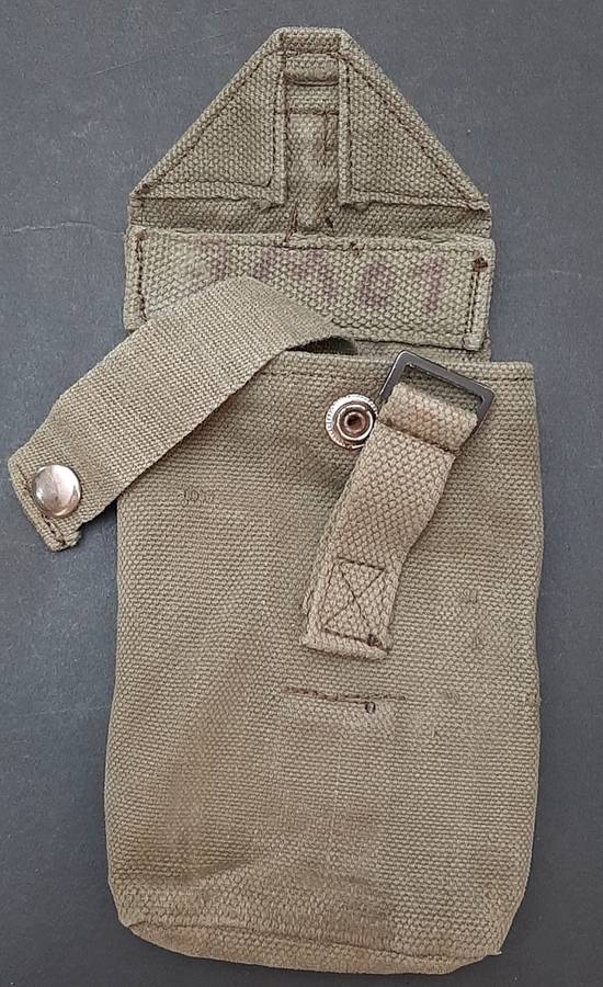 **Rhodesian Bush War: Patt.69 Rhodesian Army FN FAL Ammo Pouch (Inscribed).**