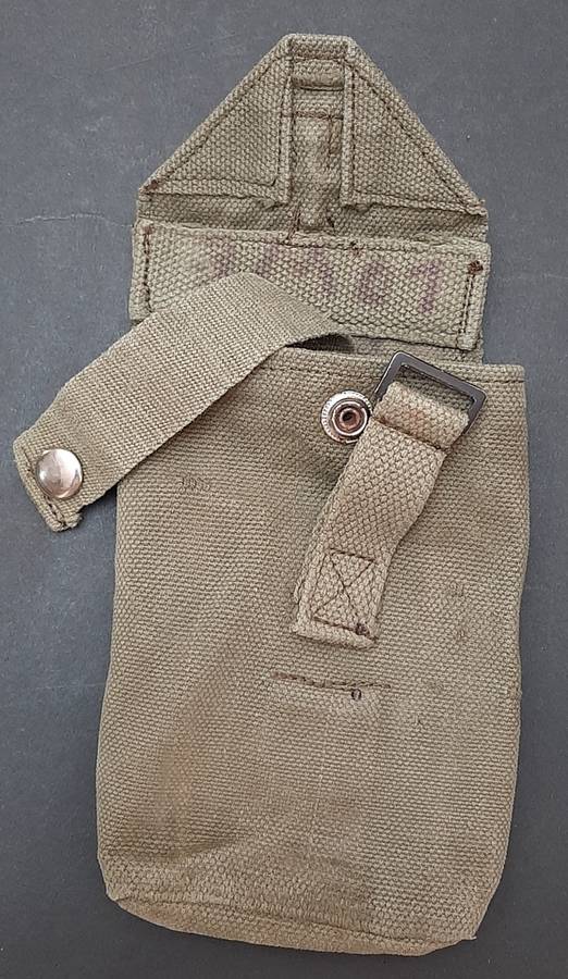 **Rhodesian Bush War: Patt.69 Rhodesian Army FN FAL Ammo Pouch (Inscribed).**