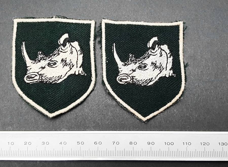 **Rhodesian Bush War: 1970s Rhodesian Army 2 Brigade Type I Shoulder Flash Pair**