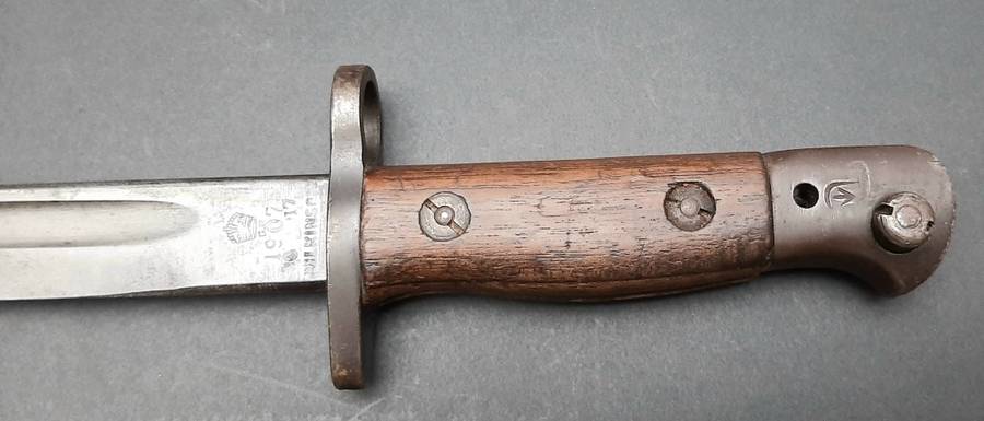 **WW1 : UDF/ SAP 1917 Wilkinson Patt.1907 Bayonet w/ Scabbard. **