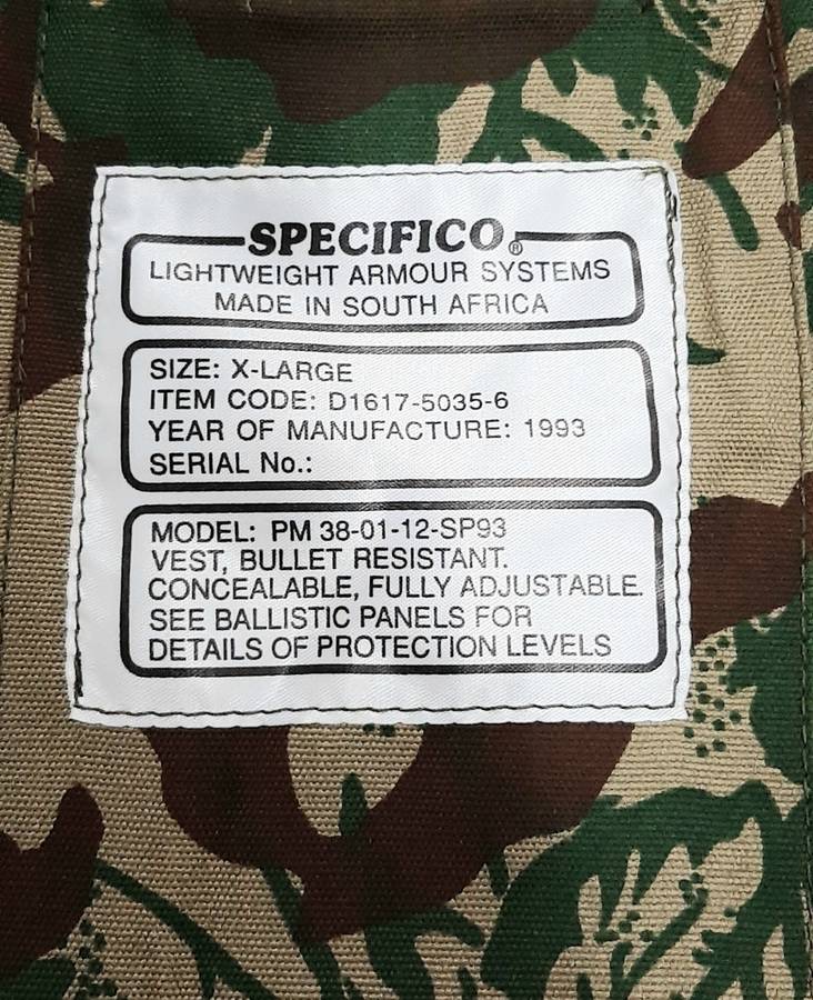 **UNISSUED : 1990s S.A.P 2nd Pattern Camouflage Bulletproof Vest Cover (X- LARGE).**