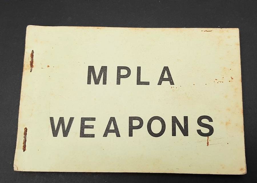 **Border War : 1980s SADF Operation Hooper/ Modular MPLA Weapons ID Booklet (USED).**
