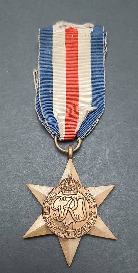 **RARE: WW2 France & Germany Campaign Star Medal w/ Ribbon #2 (British Issue).**
