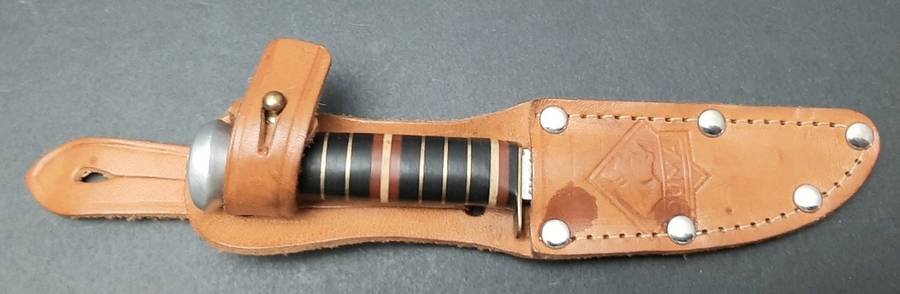 **1970s Puma Mini -Hunter`s Pocket Fob Knife w/ Scabbard (14cm).**