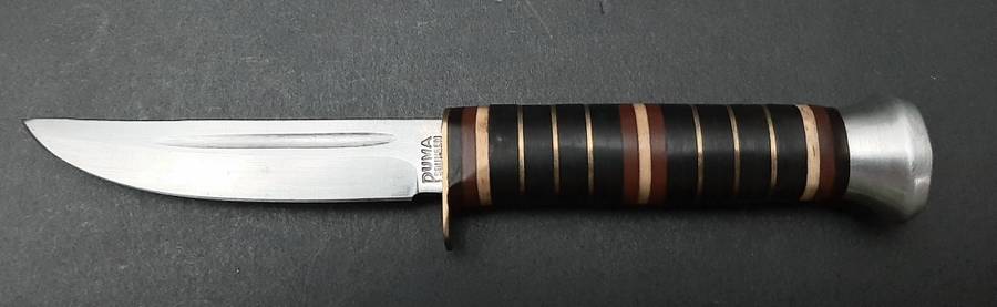 **1970s Puma Mini -Hunter`s Pocket Fob Knife w/ Scabbard (14cm).**