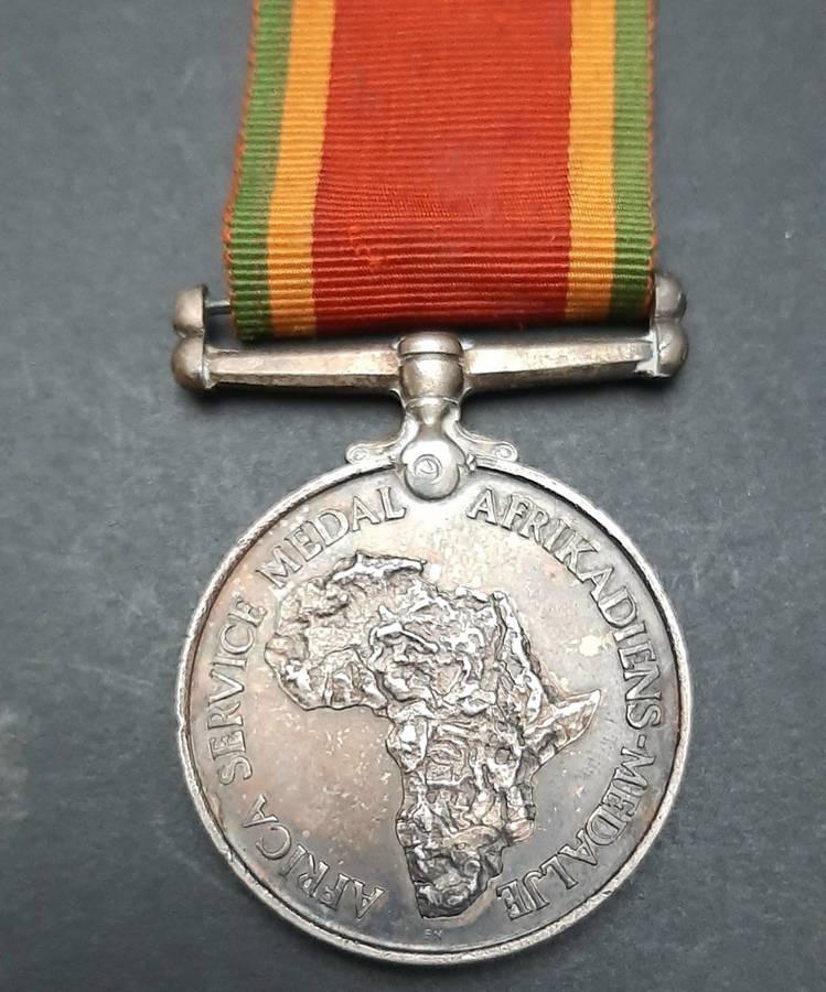 **WW2 UDF: .925 Silver Africa Service Medal w/ Ribbon .**