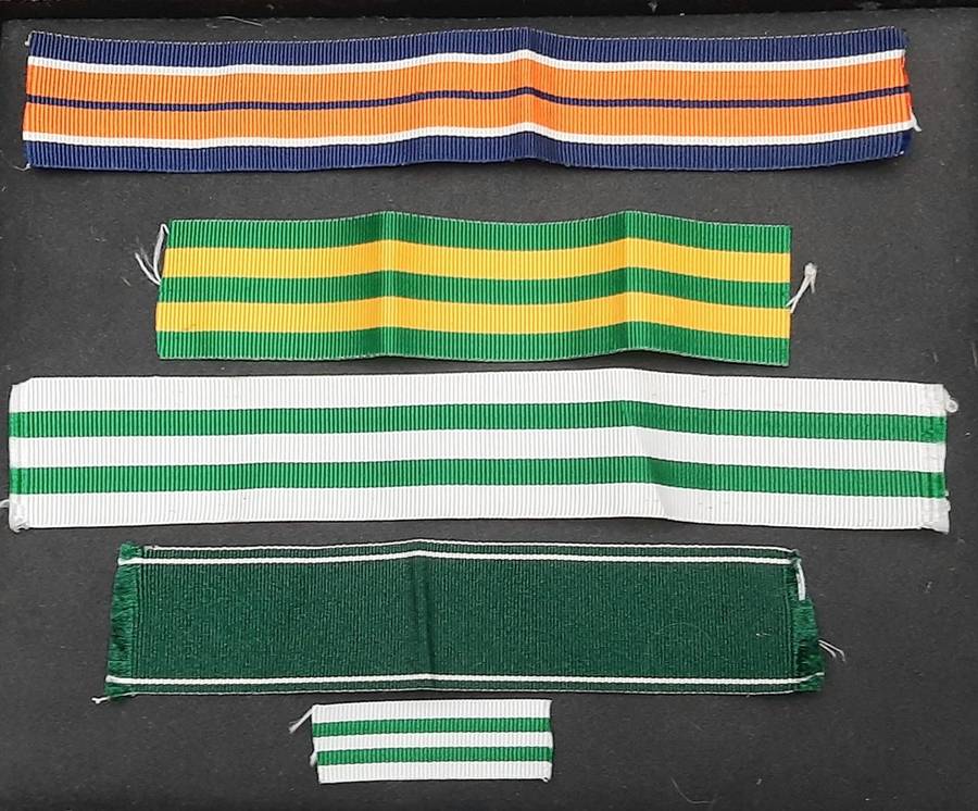 **Border War : 1980s SADF 5 x Medal Ribbon Lengths ( 4 F/S & 1 Miniature).**