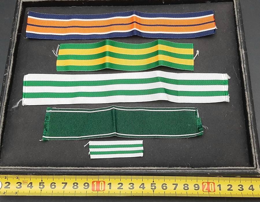 **Border War : 1980s SADF 5 x Medal Ribbon Lengths ( 4 F/S & 1 Miniature).**