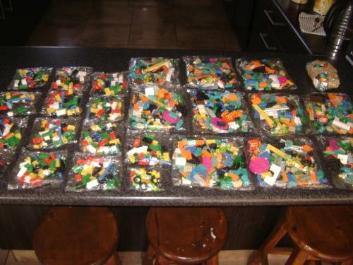 25 SEALED PACKETS OF LEGO PIECES