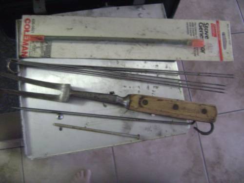 COLEMAN PARAFFIN STOVE IN GOOD CONDITION