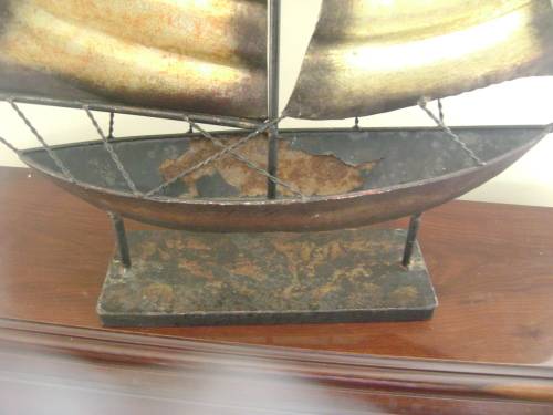 TIN AND METAL BOAT