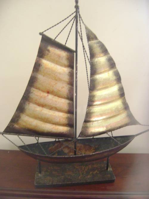 TIN AND METAL BOAT