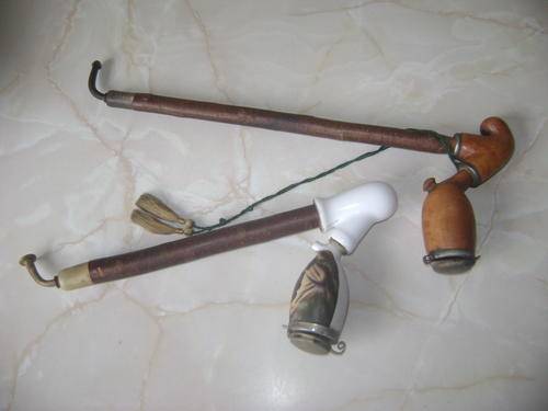 THESE TWO OLD PIPES IN VERY GOOD CONDITION.