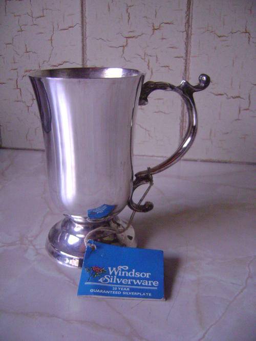 WINDSOR SILVERWARE JUG - MADE IN ZIMBABWE