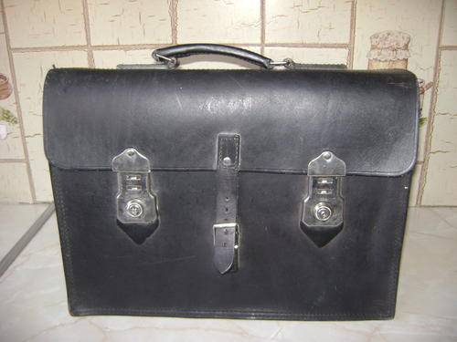 LEATHER BRIEF CASE -  MADE BY KING GEAR 1988