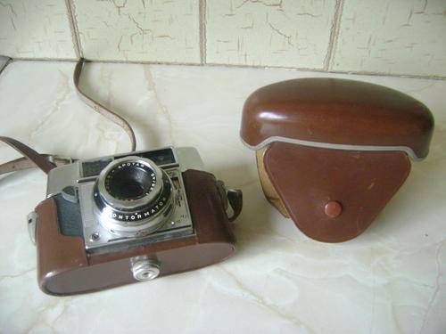 AGFA CAMERA IN LEATHER CARRY CASE - MADE IN GERMANY
