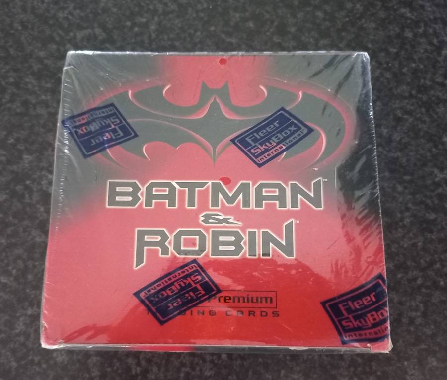 BATMAN AND ROBIN FLEER SKYBOX INTERNATIONAL  FACTIORY SEALED BOX