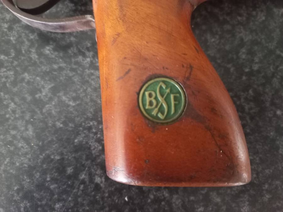 VINTAGE BSF  S20 GERMAN AIR PISTOL