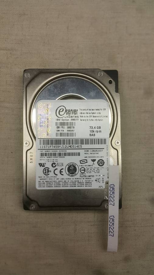 IBM SAS HDD - 73.4 GB - Server xSeries - 10k rpm (pn: 26K526)