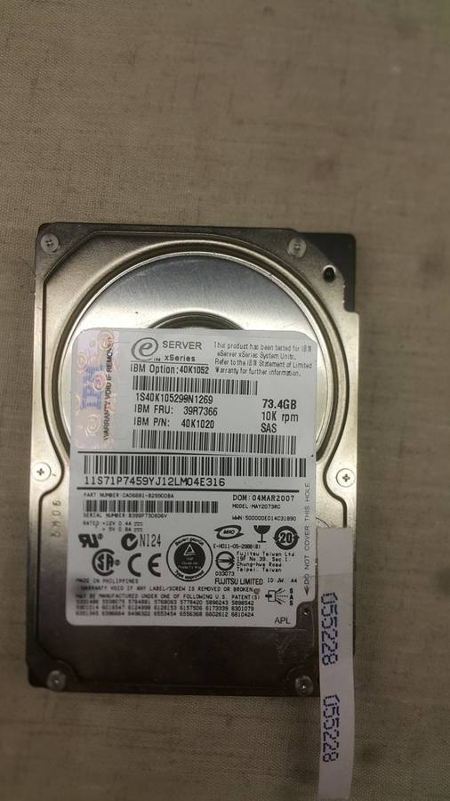 IBM SAS HDD - 73.4 GB - Server xSeries - 10k rpm (pn: 26K526)