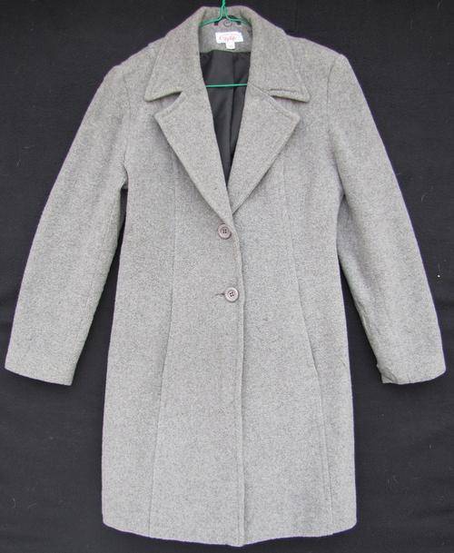 Ladies Stylish grey Jacket, Very Warm, Lined and Comfortable, Size 36