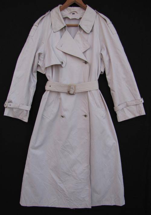 Ladies Winter Cream 3/4 Coat, Lined, Warm, Water Resistant and Comfortable, Size 36