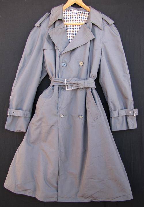 Mens Elegant Dark Grey Rain Coat, Warm and Comfortable, Size 36