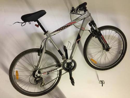 Mens Mongoose Mountain Bike