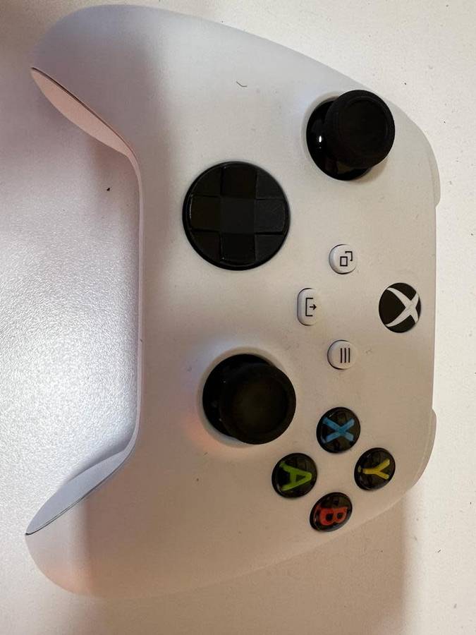 Xbox Series X Console with 4x controlles, bags, game and dust cover